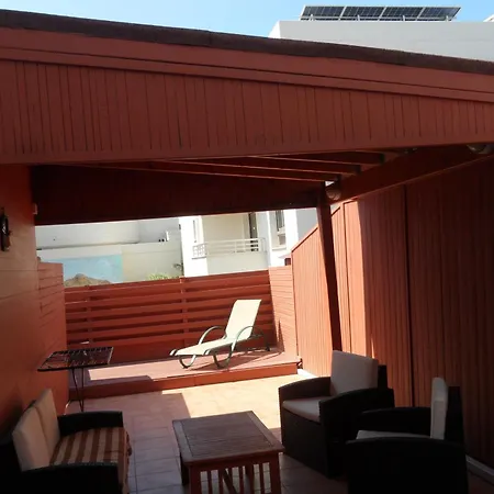 Holyday Ground Floor, Free Internet أيا نابا